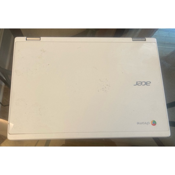 Acer Chromebook CB3-111-C4HT 11.6 Celeron N2840 AP12-19 Classic White - Picture 1 of 7
